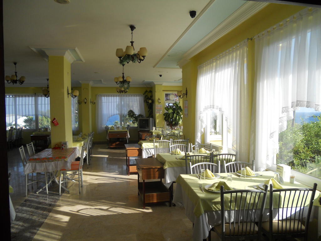 Baris Hotel Erdemli Екстериор снимка