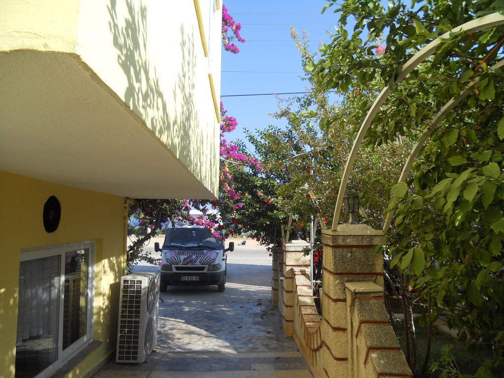 Baris Hotel Erdemli Екстериор снимка