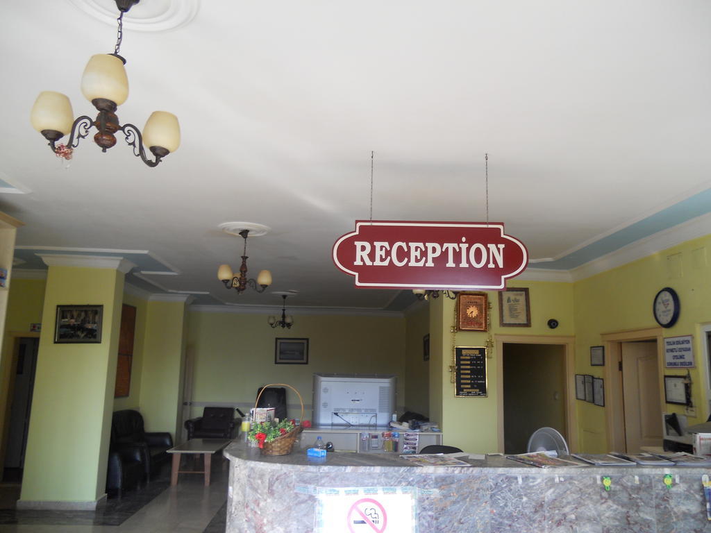 Baris Hotel Erdemli Екстериор снимка