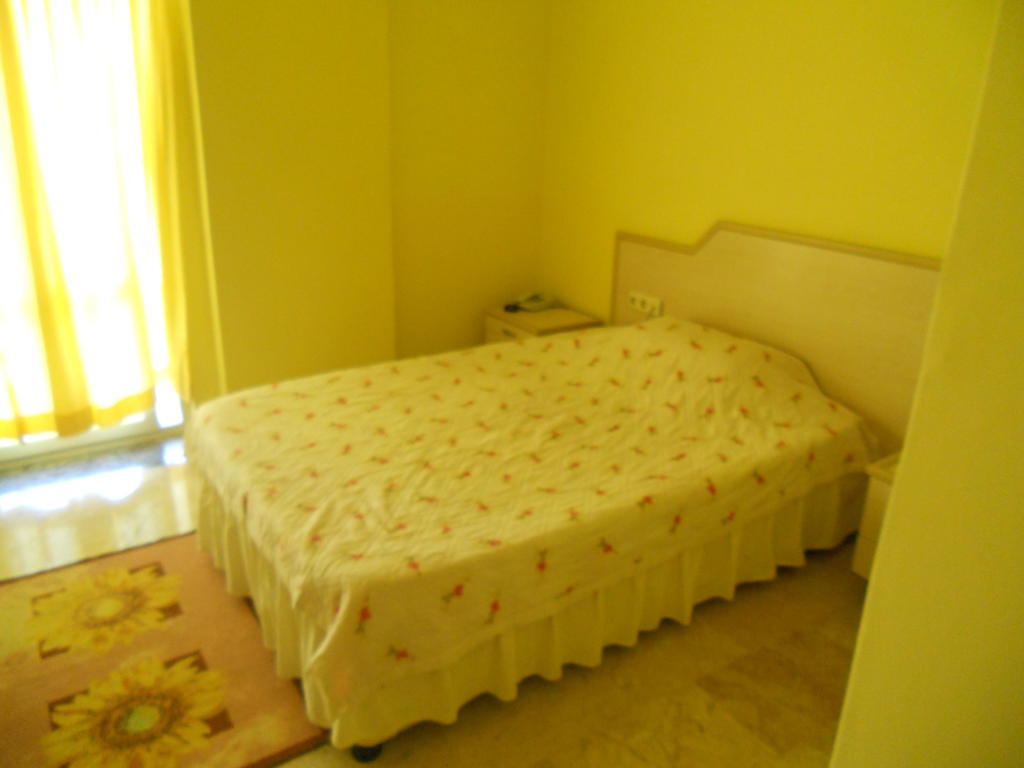 Baris Hotel Erdemli Стая снимка