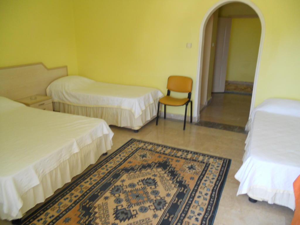 Baris Hotel Erdemli Екстериор снимка