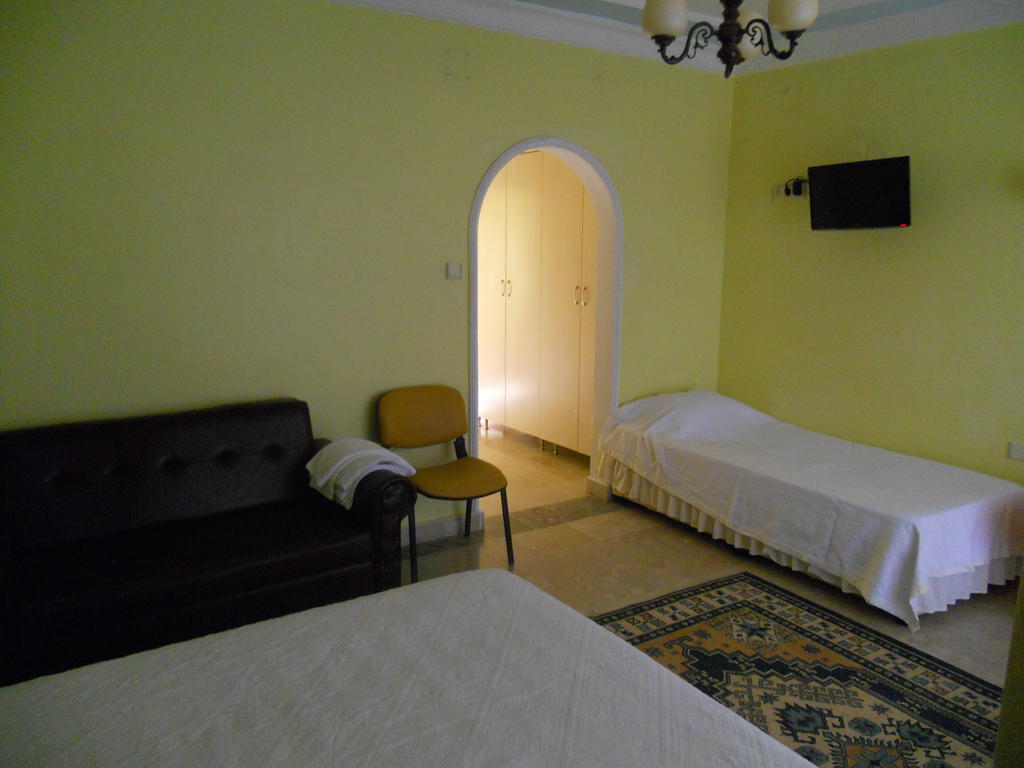 Baris Hotel Erdemli Екстериор снимка